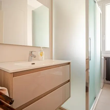 Casa Con 2 Da Letto E Parcheggio A Bologna