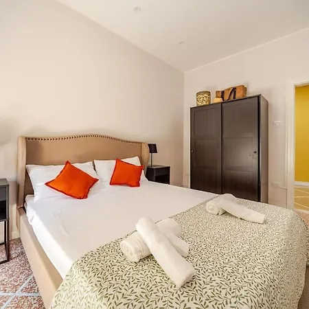 Apartment Casa Con 2 Da Letto E Parcheggio A Bologna